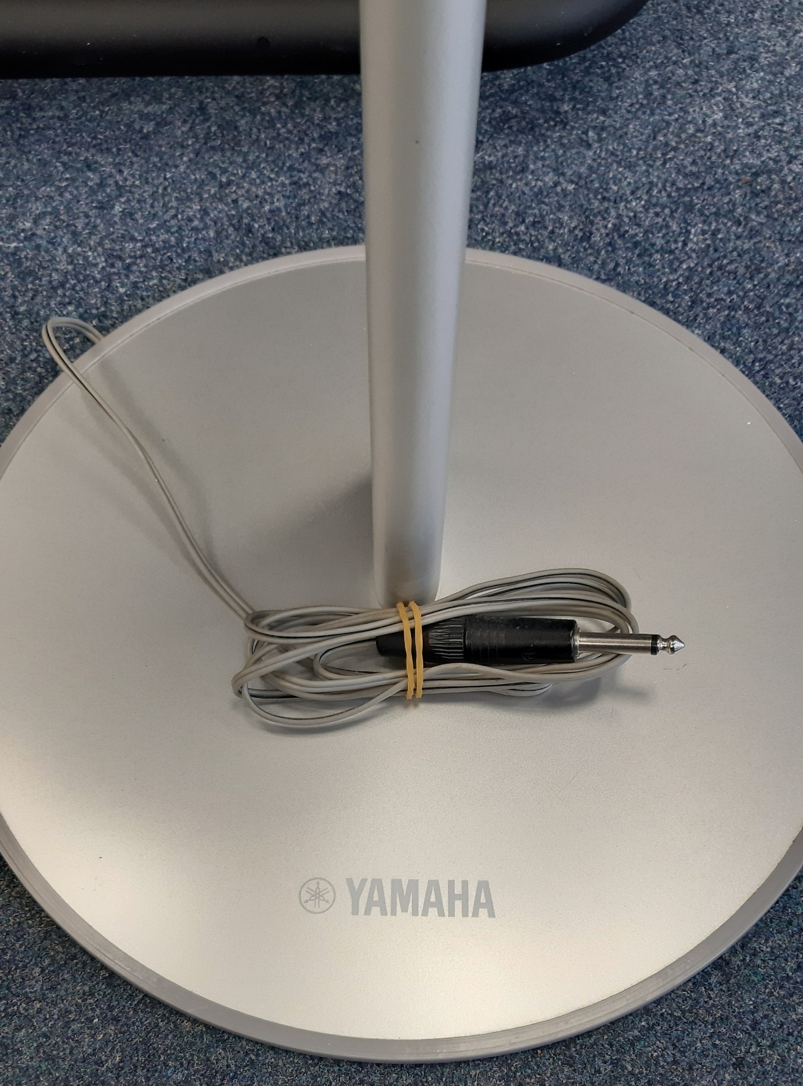 Yamaha TRS-SPS80 Satellite Speaker Stands For Genos & Tyros 2, 3, 4, 5 6 Yamaha TRS-SPS80 Satellite Speaker Stands For Genos & Tyros 2, 3, 4, 5 - Image 4
