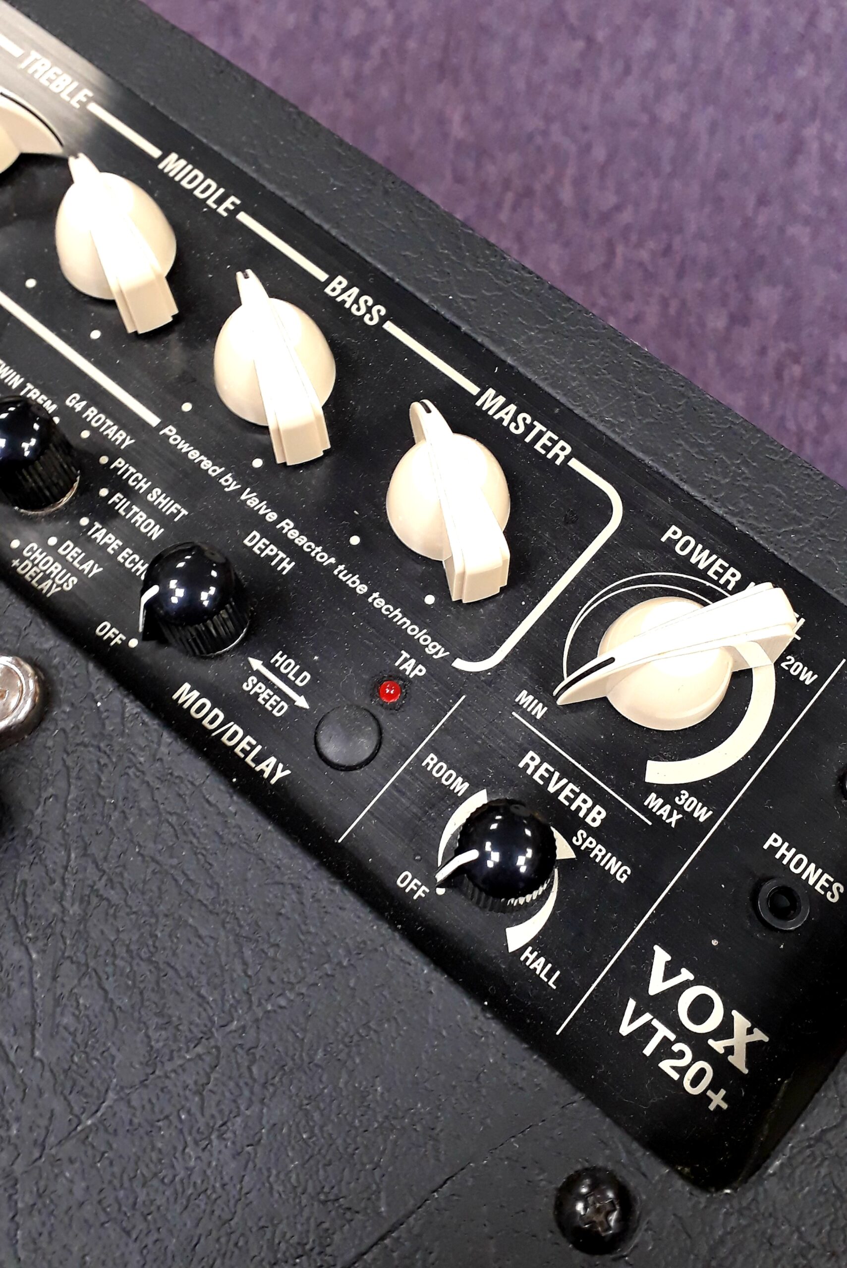 Vox Valvetronix VT20+ 20W Guitar Modeling Amp 6 Vox Valvetronix VT20+ 20W Guitar Modeling Amp - Image 4