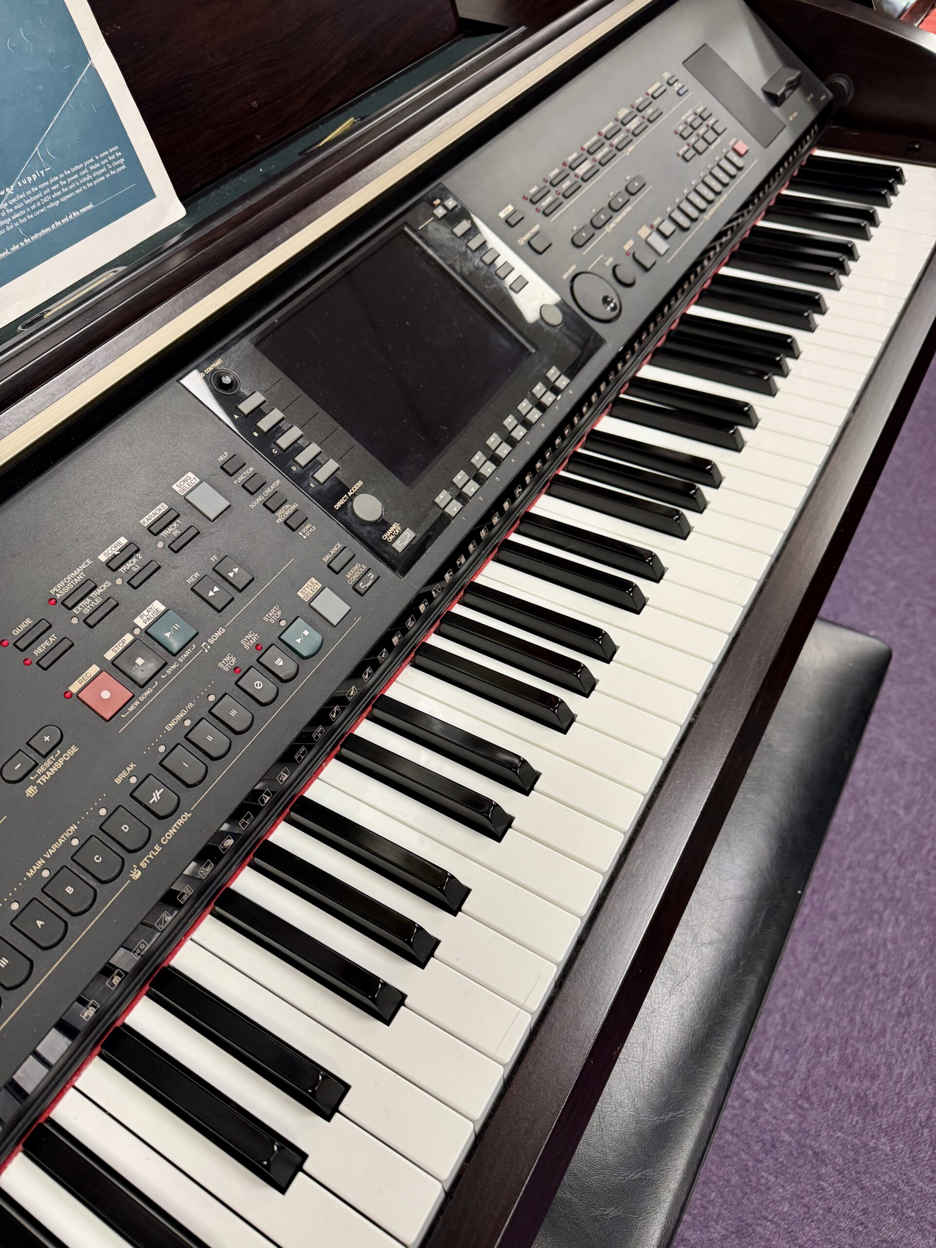 Yamaha Clavinova CVP-307R Digital Piano Dark Rosewood 4 Yamaha Clavinova CVP-307R Digital Piano Dark Rosewood - Image 2