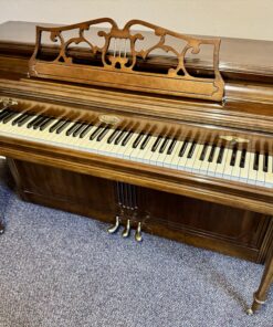 Wurlitzer F-087 Spinet Acoustic Piano inc Bench (c1980) 29 Wurlitzer F-087 Spinet Acoustic Piano inc Bench (c1980) - Image 14