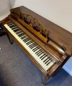 Wurlitzer F-087 Spinet Acoustic Piano inc Bench (c1980) 20 Wurlitzer F-087 Spinet Acoustic Piano inc Bench (c1980) - Image 5