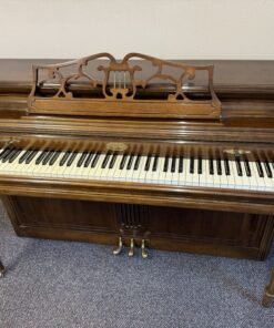 Wurlitzer F-087 Spinet Acoustic Piano inc Bench (c1980) 19 Wurlitzer F-087 Spinet Acoustic Piano inc Bench (c1980) - Image 4
