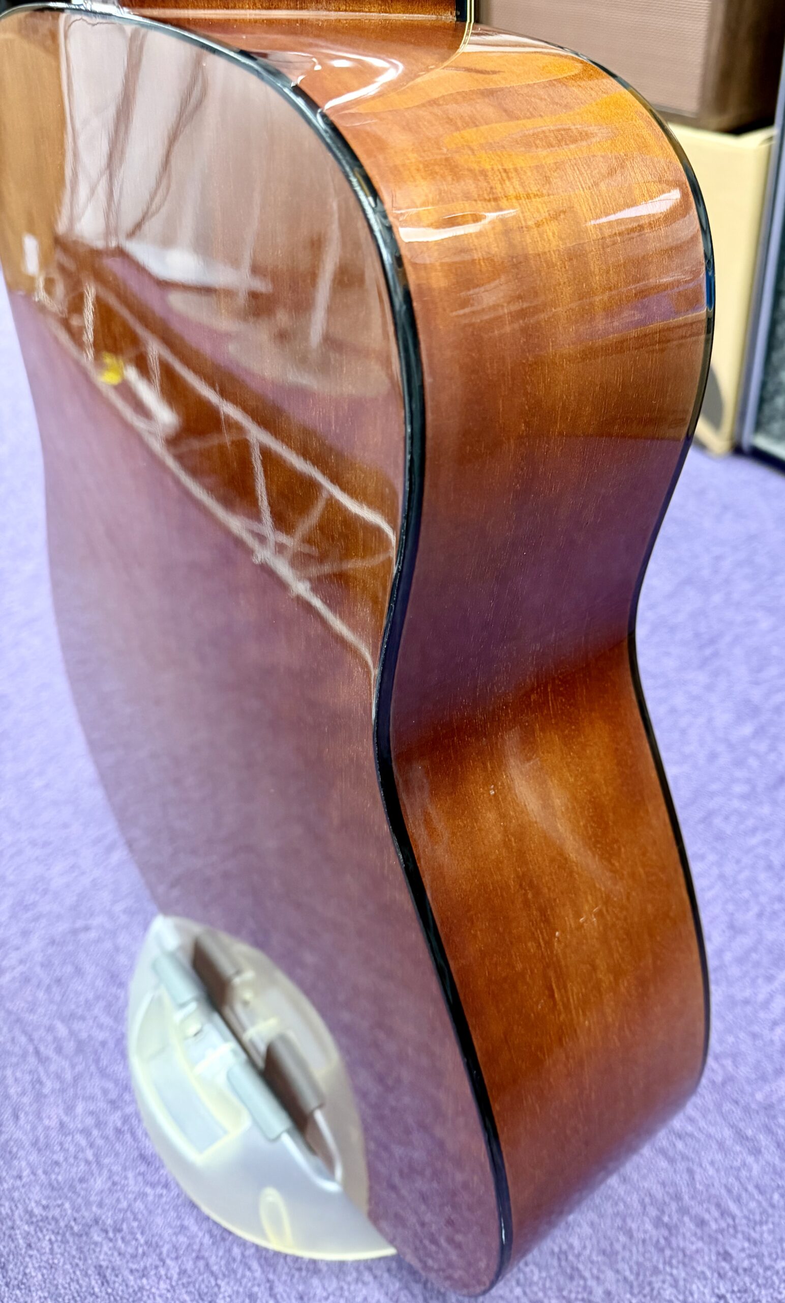 Yamaha FG-411-12 12 String Acoustic Guitar with Seymour Duncan 'Woody' Soundhole Pickup 8 Yamaha FG-411-12 12 String Acoustic Guitar with Seymour Duncan 'Woody' Soundhole Pickup - Image 6