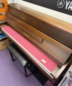 Yamaha E110N Upright Piano in Mahogany Cabinet (c1996/1998)