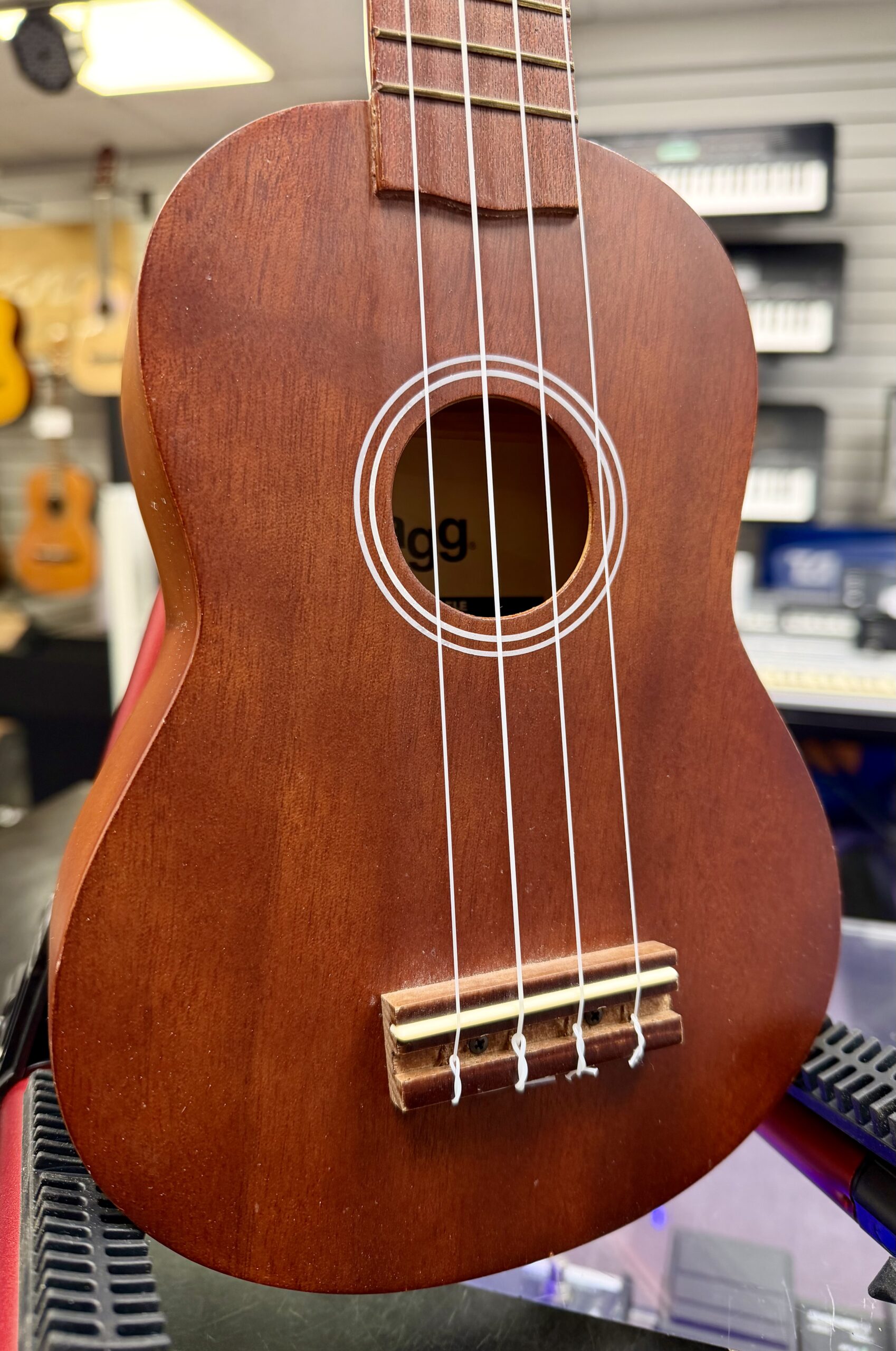 Stagg Soprano Ukulele Natural With Carry Bag 3 Stagg Soprano Ukulele Natural With Carry Bag