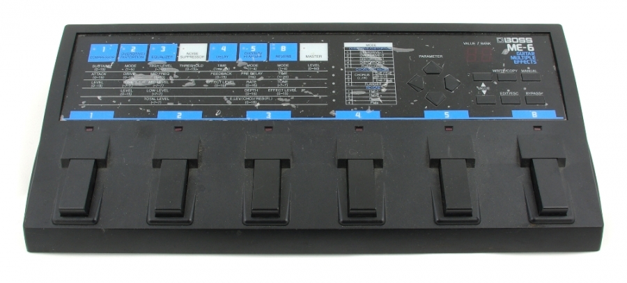 Boss ME-6 Guitar Multi-Effects Processor 3 Boss ME-6 Guitar Multi-Effects Processor