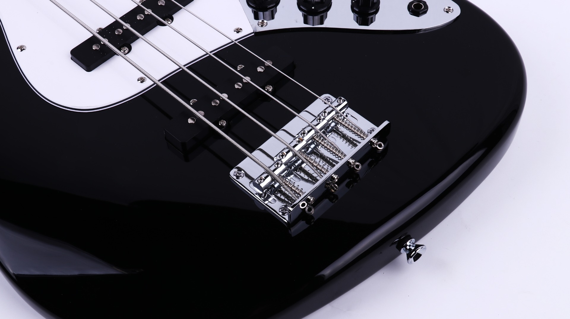 Gould Jefferson Jazz Style Electric Bass Guitar Black 8 Gould Jefferson Jazz Style Electric Bass Guitar Black - Image 6